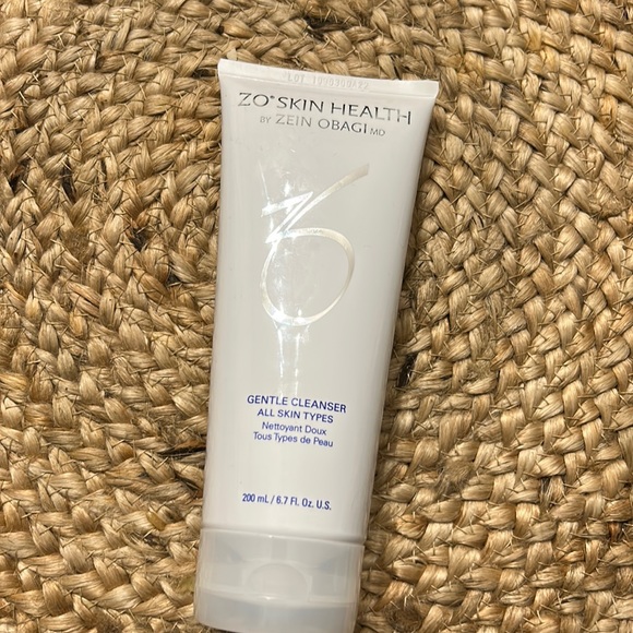 zo skin health by zein obagi Skincare Zo Skin Gentle Cleanser